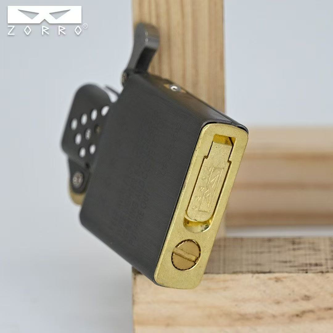 Lighter Insert Zippo - زورو التيتانيوم إدراج يندبروف السائل أخف