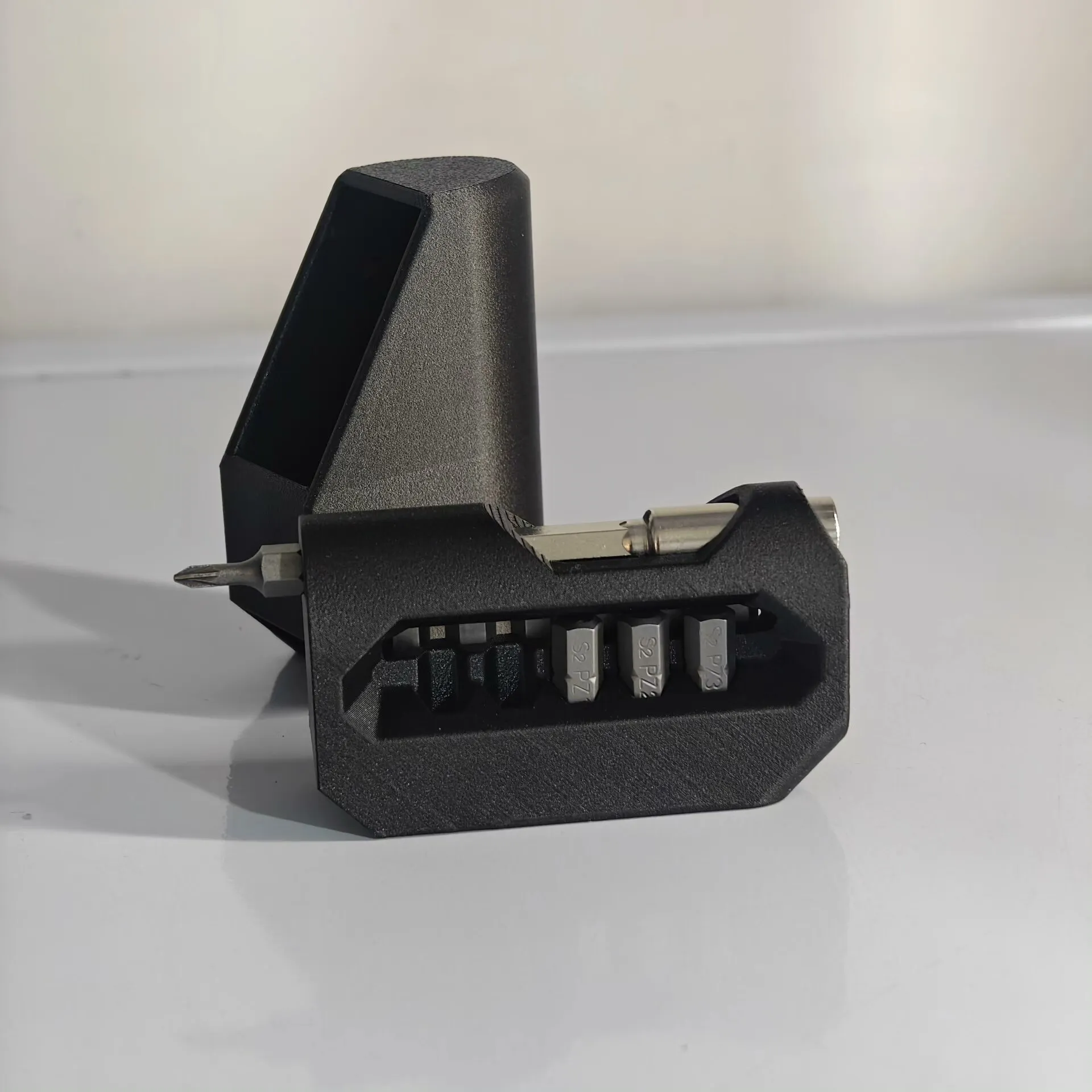 Edc Car Carry - منظم أدوات EDC مطبوع ثلاثي الأبعاد