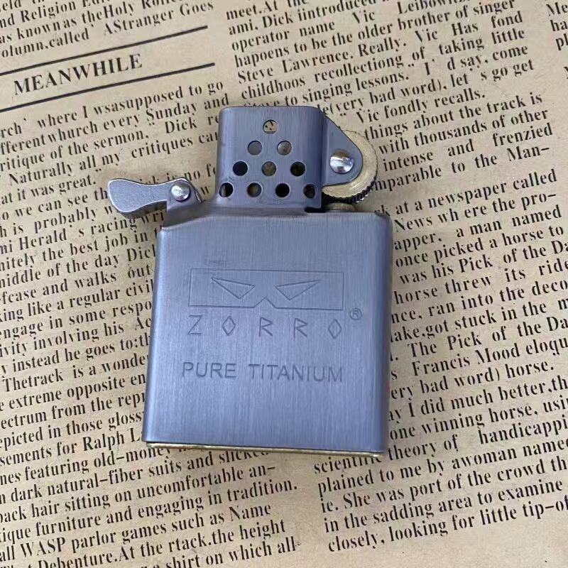 ZORRO 2026 إدراج ولاعة جديدة م - مراجعة Lighter Insert Zippo وسعره