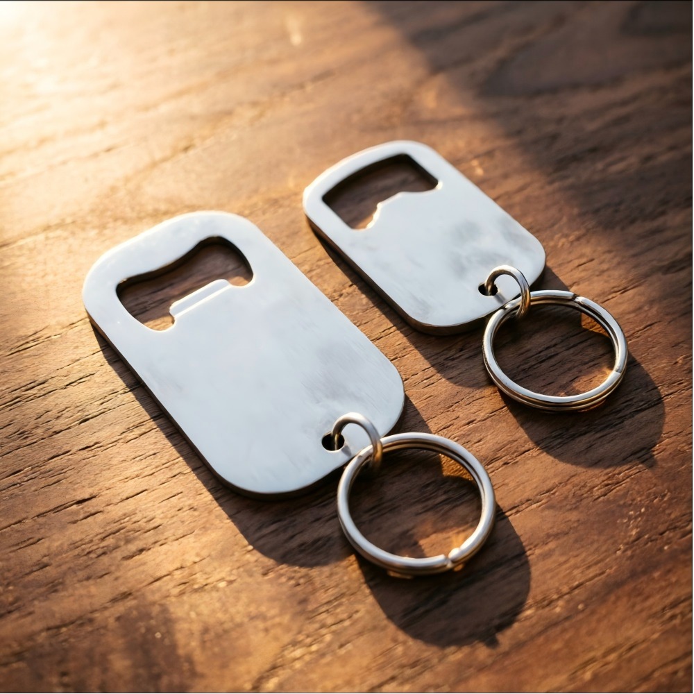 فتاحة زجاجات إبداعية على شكل ح - مراجعة Bottle Opener Keyring وسعره